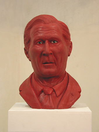 Bush triptico:Rojo, Caucho de siliconas golpeable.